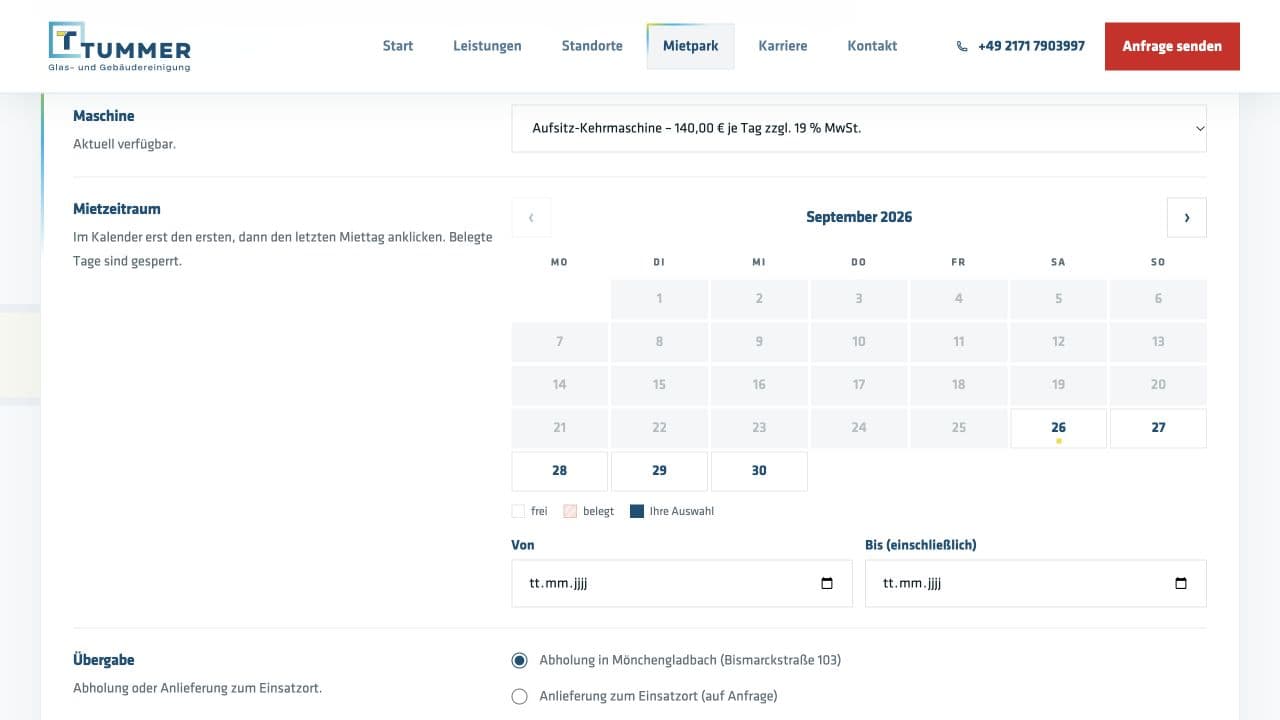 Maschine auswählen, Zeitraum prüfen und Übergabe angeben. Der Mietpark bündelt die wichtigsten Angaben in einer Anfrage. Screenshot vom 26. September 2026.